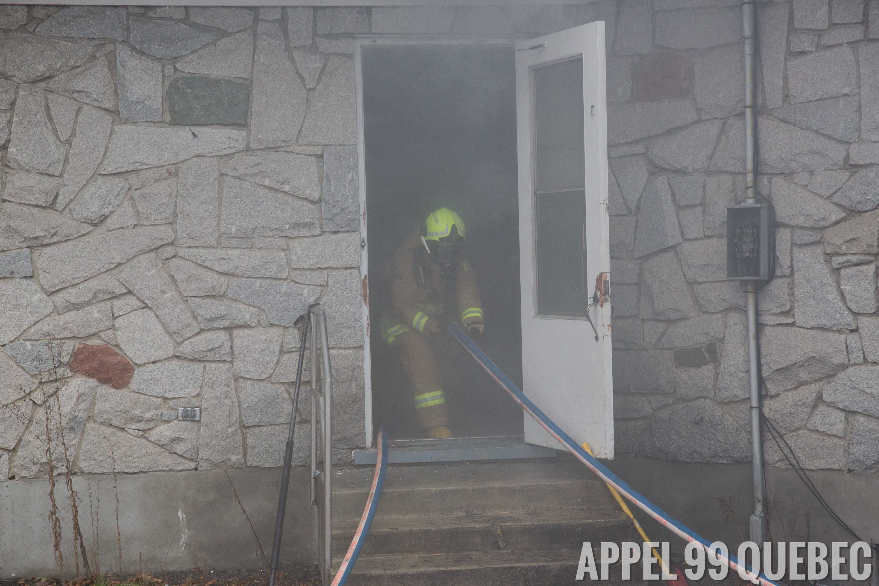 Attaque initiale, ventilation, tuyaux et lances