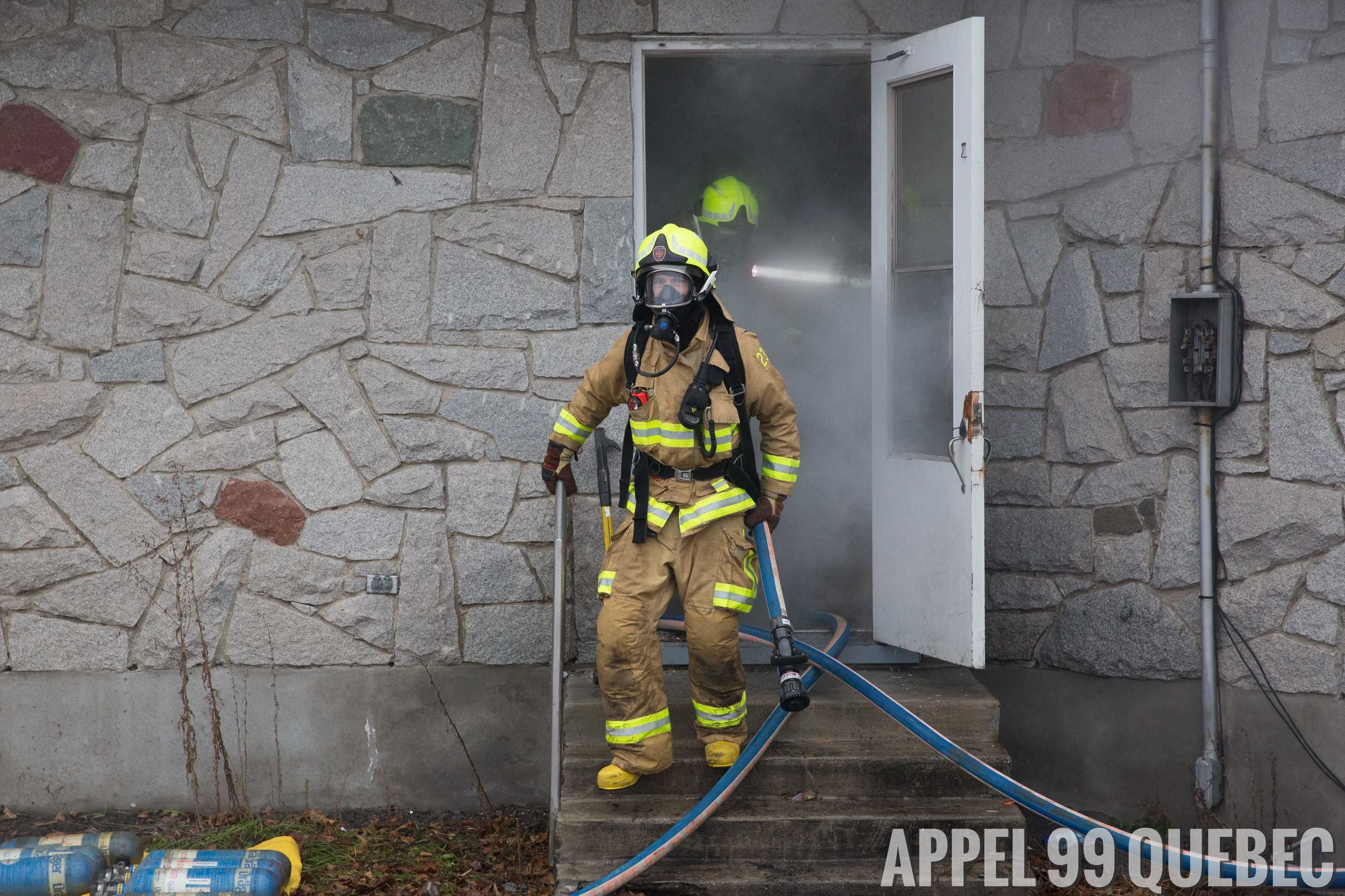 Attaque initiale, ventilation, tuyaux et lances